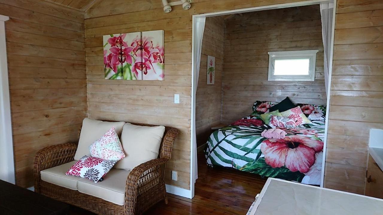 Red Hibiscus Villas Rarotonga Exterior photo